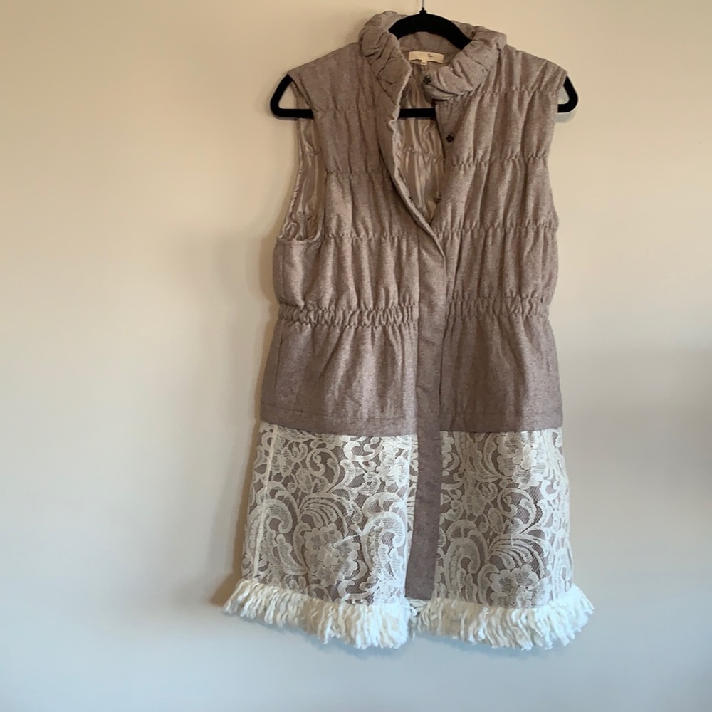 Anthropologie Ryu wool blend, lace, fringed vest
